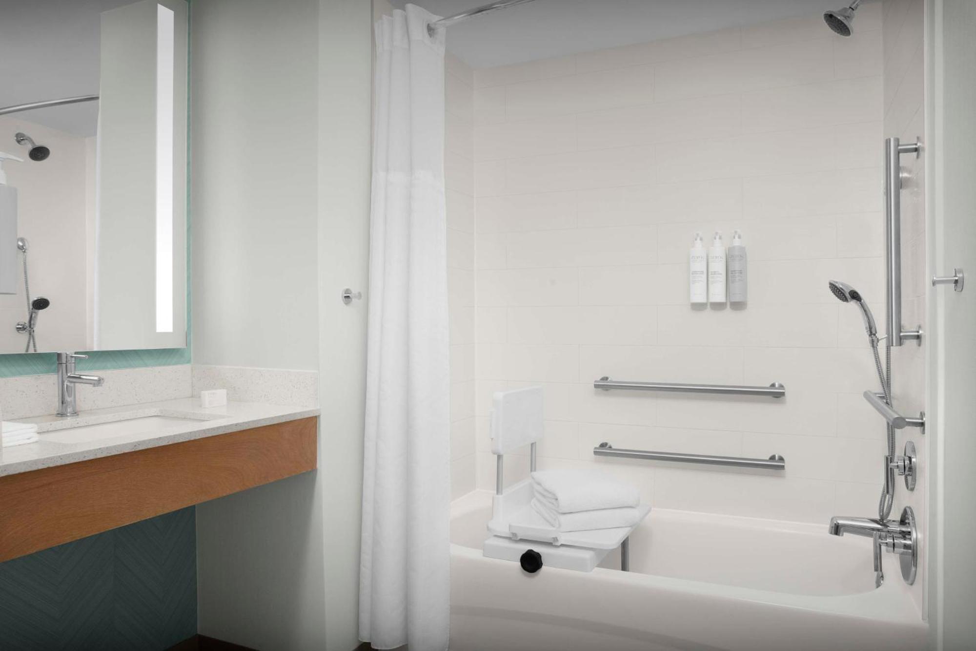 Hilton Garden Inn Atlanta North/Johns Creek Εξωτερικό φωτογραφία