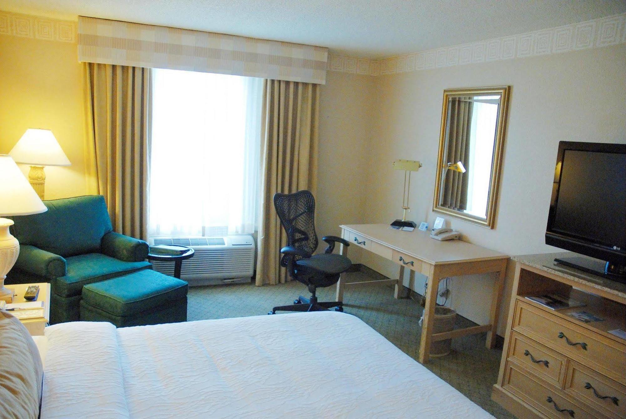 Hilton Garden Inn Atlanta North/Johns Creek Εξωτερικό φωτογραφία